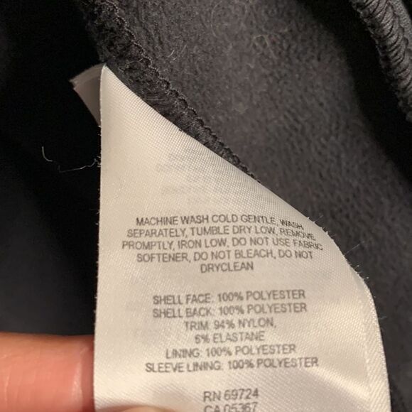 Columbia shell snowboarding jacket. Large - Picture 6 of 6